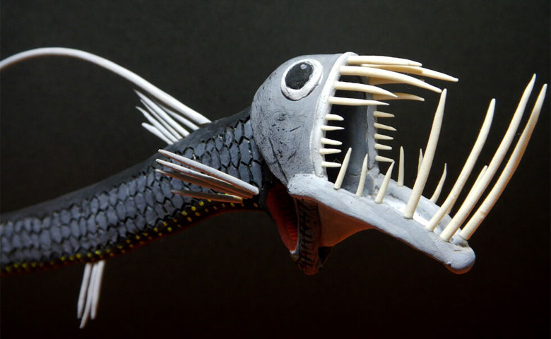 ホウライエソの紙粘土作品