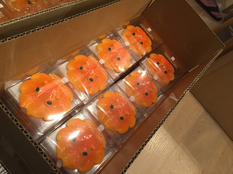 箱詰めされた『カップメンダコ』
