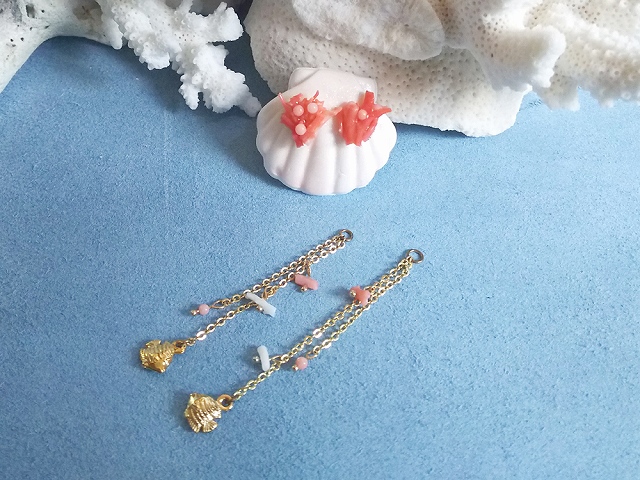 珊瑚をたゆたうお魚の2WAYピアス
